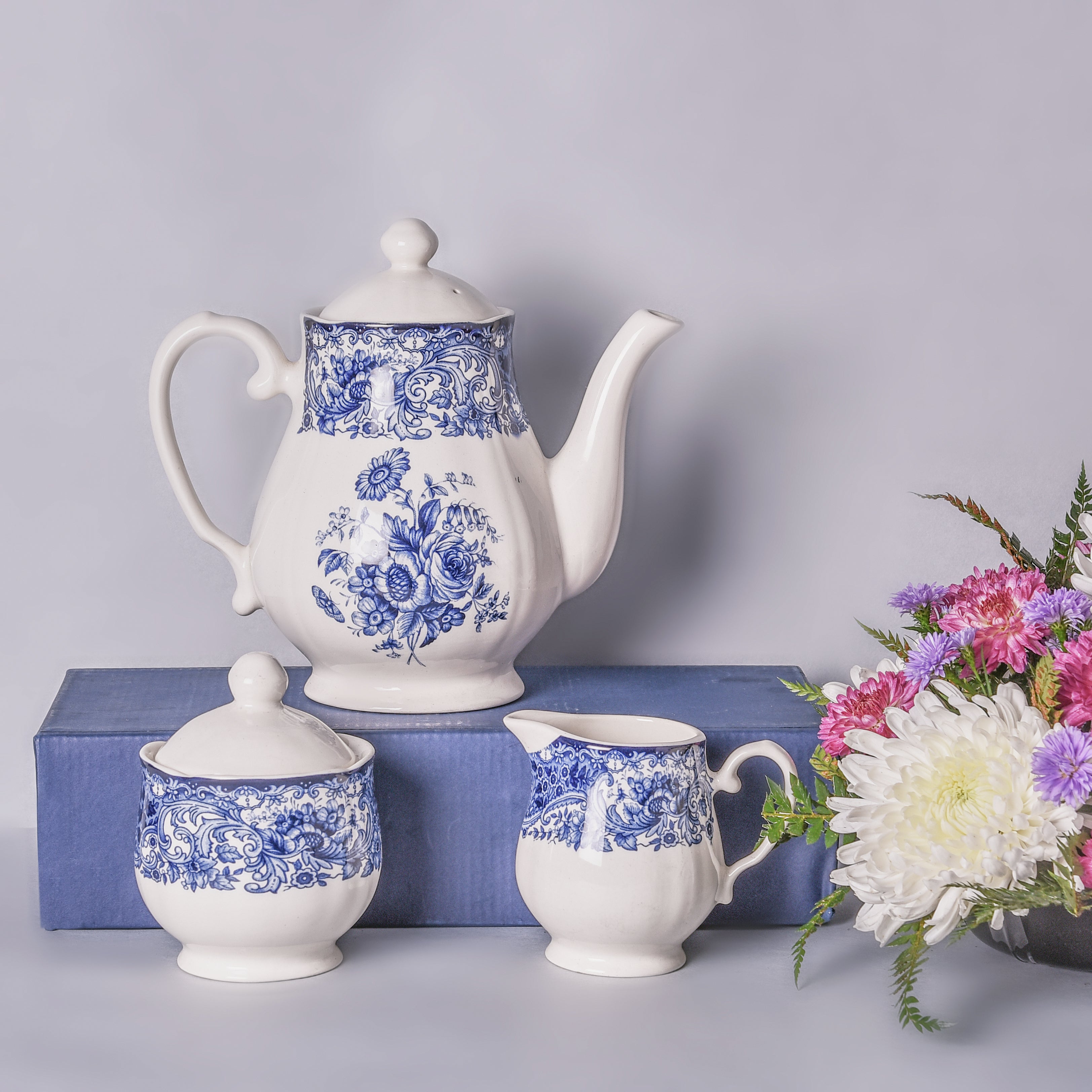 Divine Blue Teaset