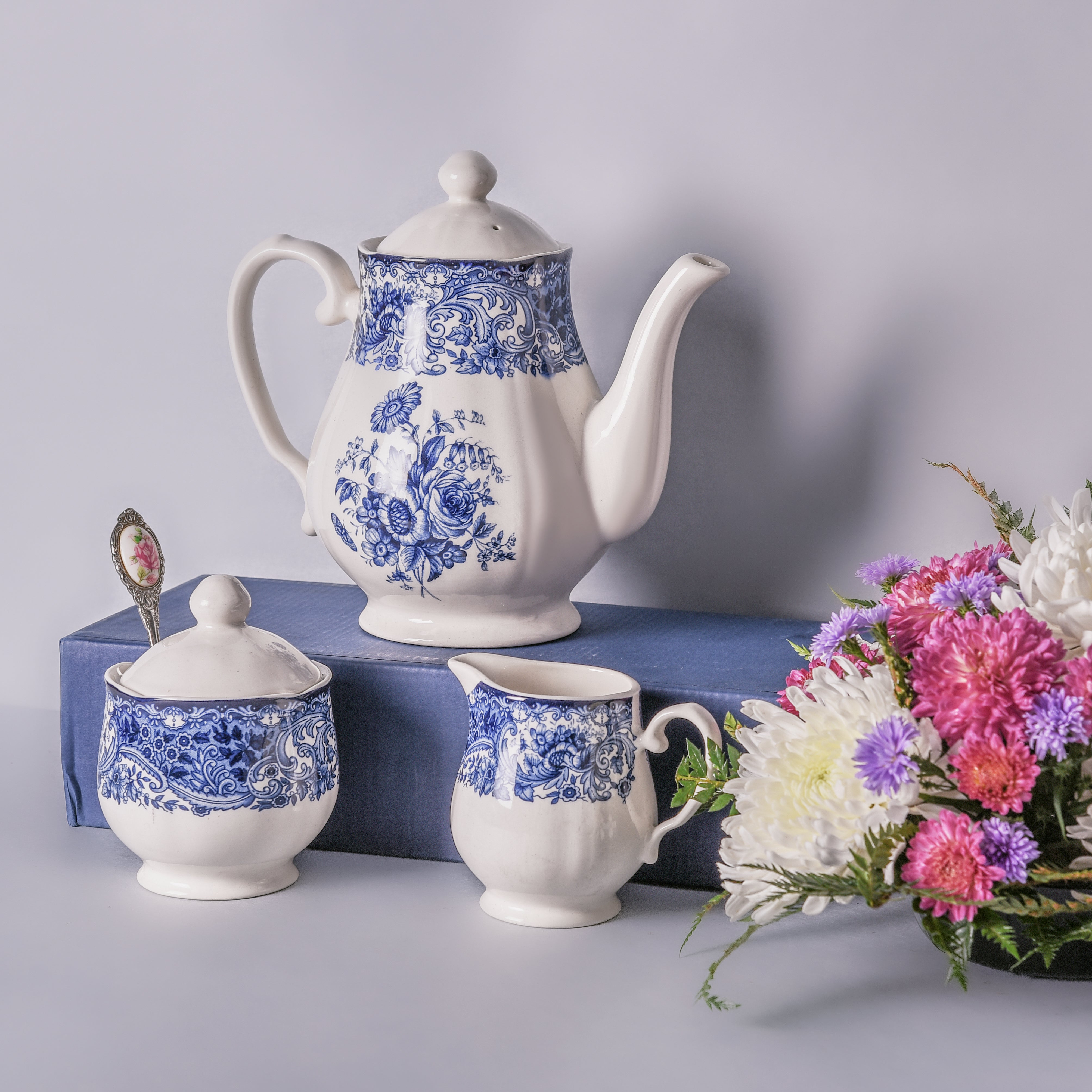 Divine Blue Teaset