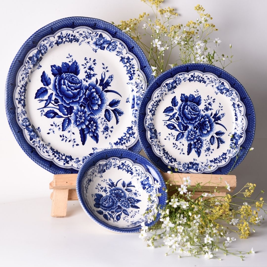 Victoria Blue Side + Dinner Plate Set – Chinoiserie-inspired earthenware by Cavalry Lane